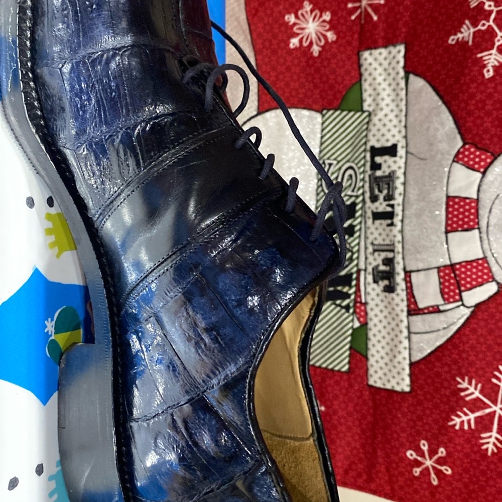 Luxurious Blue Crocodile Pattern Oxfords